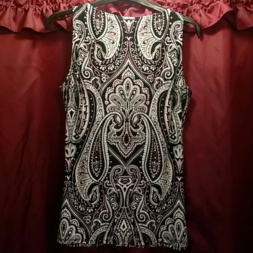 White house black market blouse - Picture 3 of 5